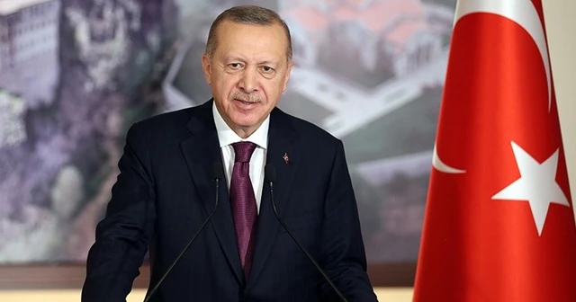 "Küresel Müslüman Kişilik Ödülü"ne layık görüldü