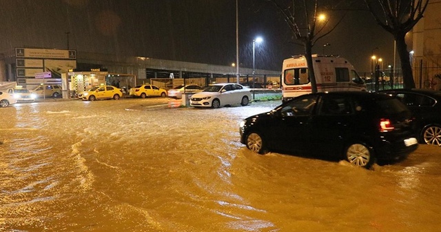 4 ilde bugün kuvvetli yağış bekleniyor