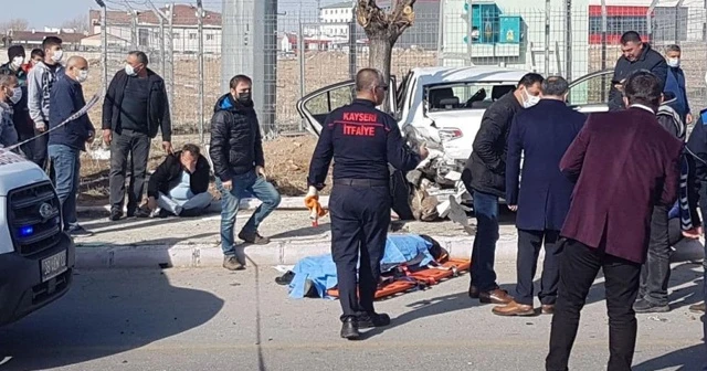 Acı manzarayı gören eğitimciler gözyaşlarına hakim olamadı