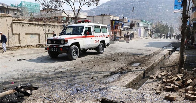 Afganistan&#039;da bombalı saldırı: 1 polis öldü