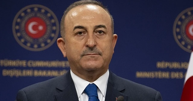 Bakan Çavuşoğlu: Darbeye karşıyız