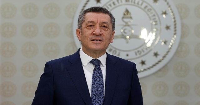 Bakan Selçuk okullarda yüz yüze eğitime geçiş ve sınavlarla ilgili detayları paylaştı