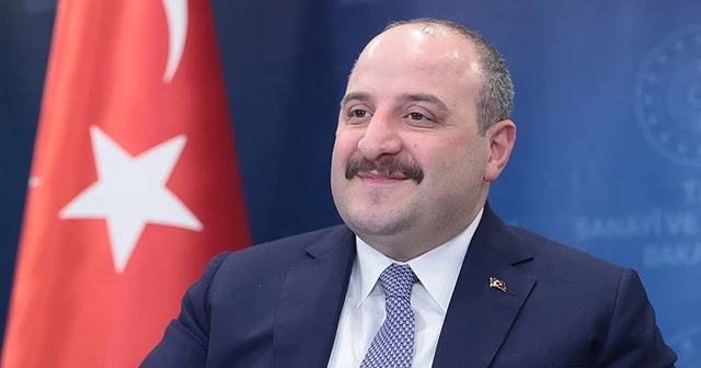 Bakan Varank'tan gülümseten cevap
