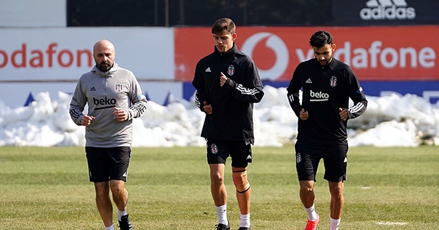 Beşiktaş’ta Ghezzal ve Montero sahaya indi