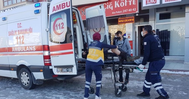 Bulduğu tüfeği göstermek isterken yanlışlıkla birini vurdu