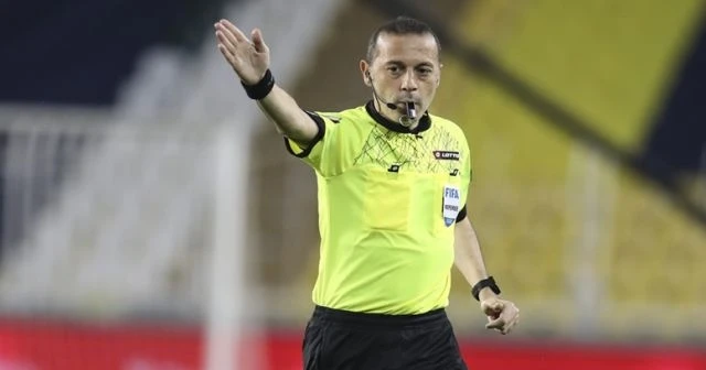 Derbinin hakemi Cüneyt Çakır