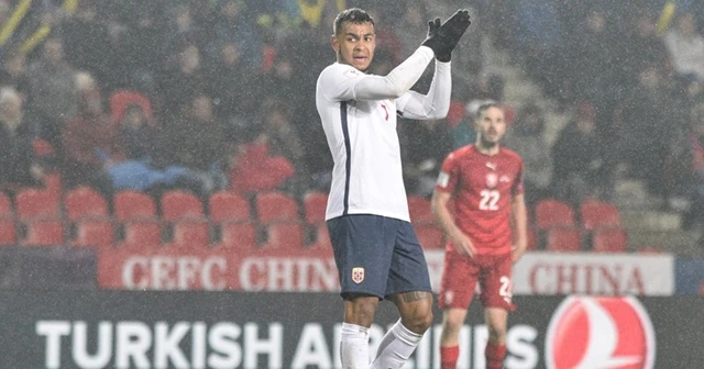 Everton Cenk Tosun'un boşluğunu Joshua King ile dolduracak