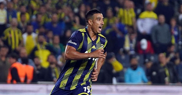 Fenerbahçe Nabil Dirar'ı açıkladı