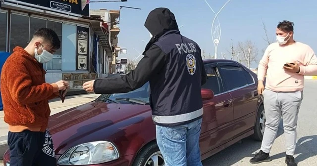 Fırına araçla giden 2 arkadaş cezadan kaçamadı