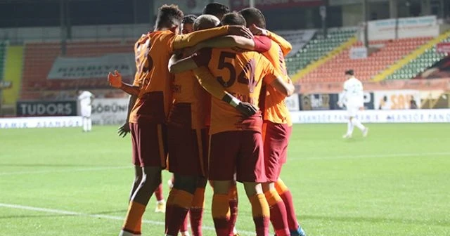 Galatasaray, Alanyaspor engelini tek golle geçti