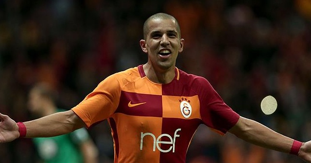 Galatasaray&#039;da Feghouli takımla birlikte çalıştı