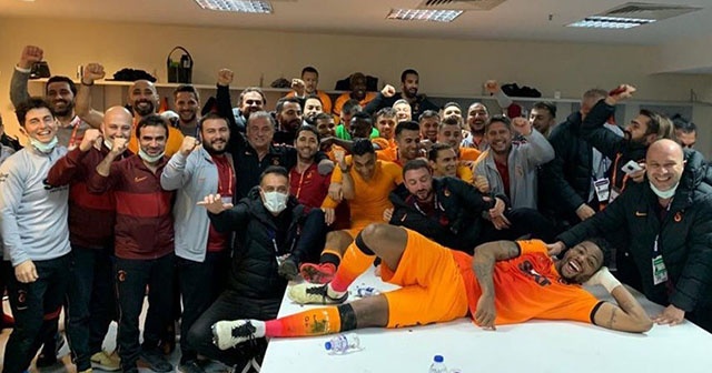 Galatasaray&#039;dan Kadıköy hatırası paylaşımı