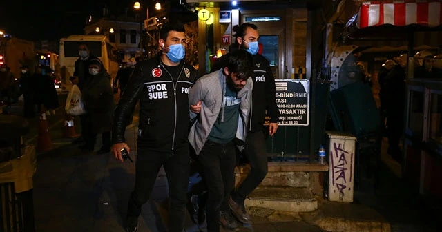 Kadıköy'de gözaltına alınan 65 kişi serbest!