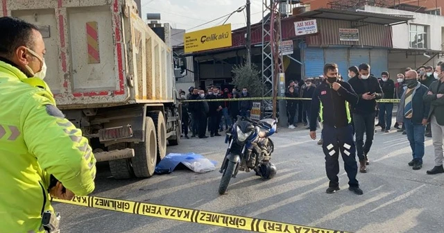 Kamyonla motosiklet çarpıştı: 1 ölü
