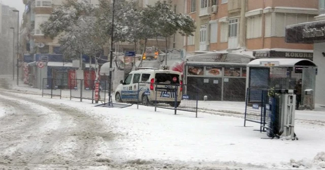 Kar kalınlığı 7 santimetreye ulaştı