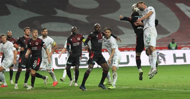 Konya&#039;da gol sesi çıkmadı