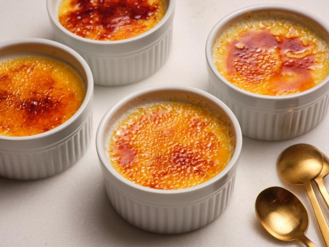 Krem Katalan (Creme Catalana) Tarifi