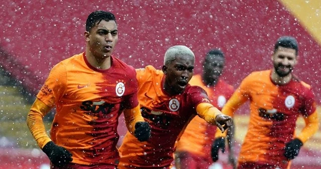 Mustafa Muhammed’den 4. maçında 4. gol