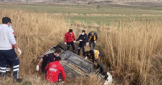 Otomobille sulama kanalına düşen sürücü boğularak hayatını kaybetti