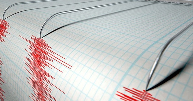 Pakistan'da 6.4 büyüklüğünde deprem