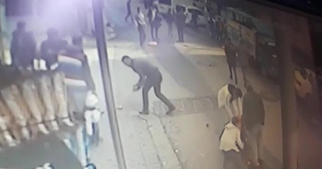 Rampadan yuvarlanan meyveler vatandaşları şaşkına çevirdi