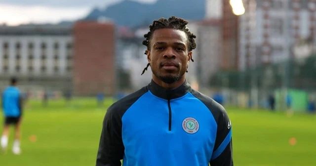 Rizesporlu Loic Remy ameliyat edildi