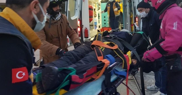 Siparişi yetiştirmeye çalışırken yaptığı kazada ağır yaralandı