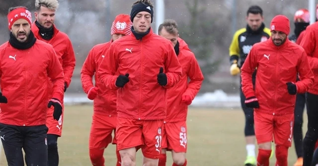 Sivasspor, Büyükşehir Belediye Erzurumspor'u konuk edecek
