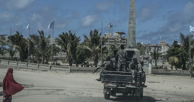 Somali&#039;de cumhurbaşkanı adaylarının kaldığı otel çevresinde çatışma