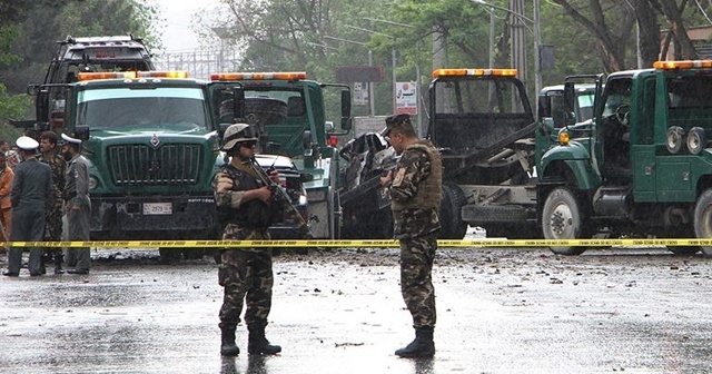 Taliban polis karakoluna saldırdı: 5 ölü