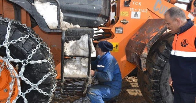 Tamircilikle geçen bir ömür: 37 yıldır tek işi makine tamir etmek