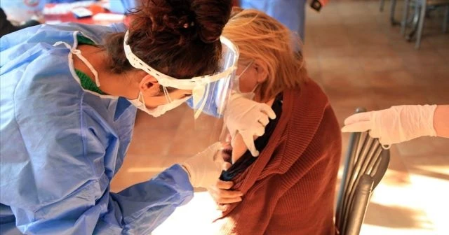 Türkiye'nin koronavirüsle mücadelesinde son 24 saatte yaşananlar