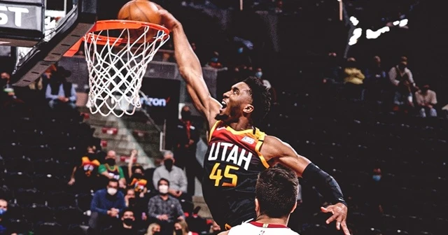 Utah Jazz serisini 7 maça çıkardı