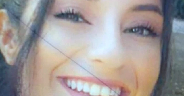 Asansör dairesinde ölü bulunan genç kadın toprağa verildi