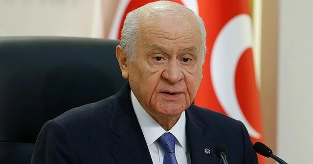 Bahçeli’den gençlere "iletişim fakültesi" çağrısı