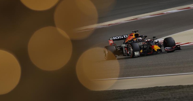 Bahreyn&#039;de ilk sırayı Max Verstappen kaptı