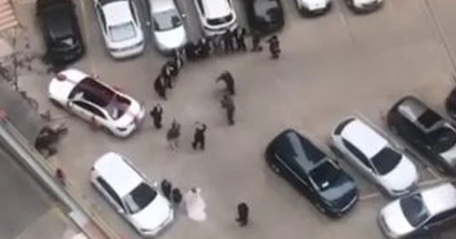 Davul zurna eşliğinde korona halayı