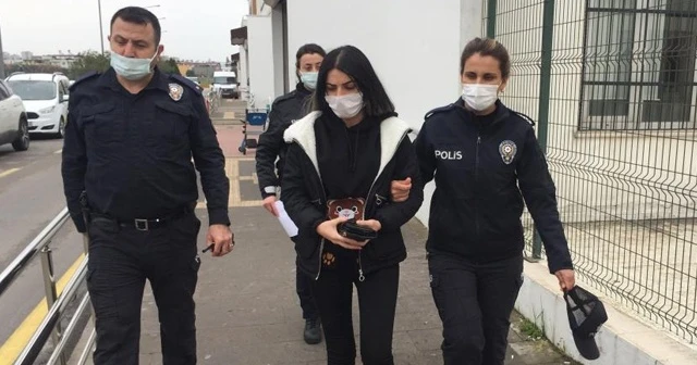 Dikiz aynasına çarpan alkollü vatandaş öldü
