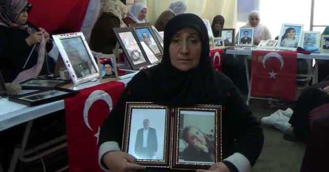 Diyarbakır'daki evlat nöbetine katılan Nazime Arslan Hakkari'de "yılın kadını" seçildi