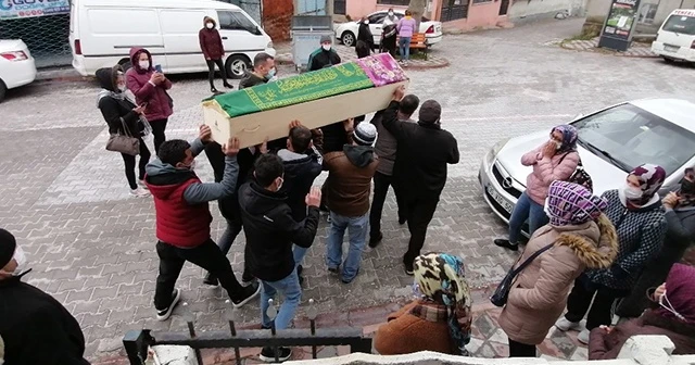 Erkek arkadaşı tarafından öldürülen kadın son yolculuğuna uğurlandı