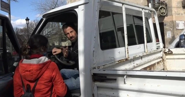 Eşi ile tartıştı kadınlar tepki gösterdi