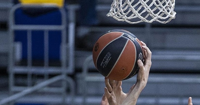 Fenerbahçe Beko Fransa'da galip