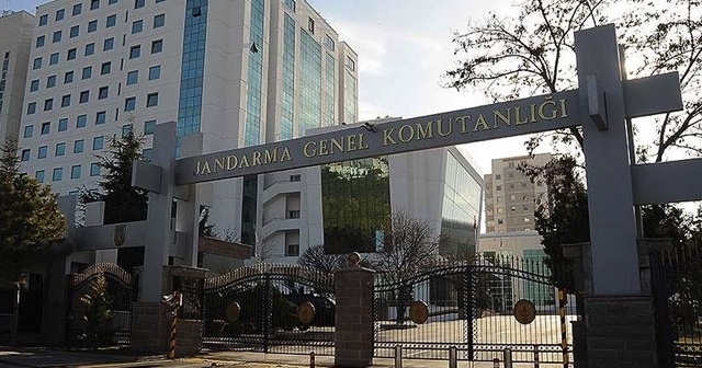 Jandarma Genel Komutanlığına 550 muvazzaf ve sözleşmeli subay alınacak