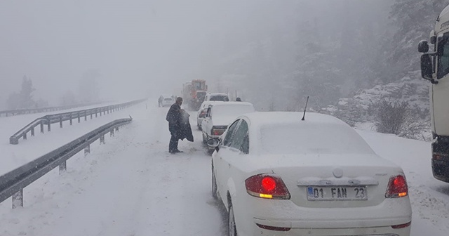 Kar yağışı Seydişehir-Antalya kara yolunda ulaşımı zorlaştırdı