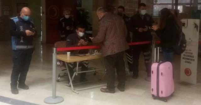 Karantinada olması gerekirken, otogarda yakalandı