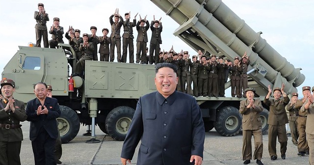 Kuzey Kore: Taktik güdümlü füzeler başarı ile test edildi