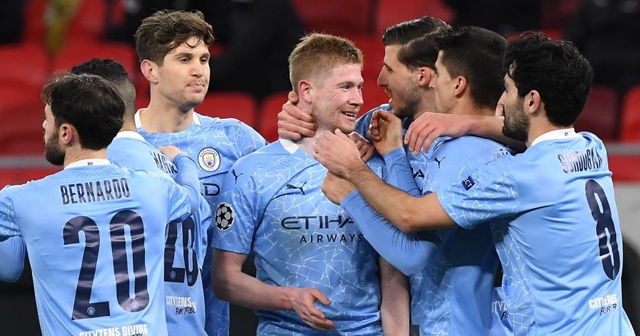 Manchester City, çeyrek finalde