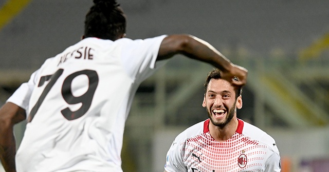 Milan’da galibiyet golü Hakan Çalhanoğlu’ndan