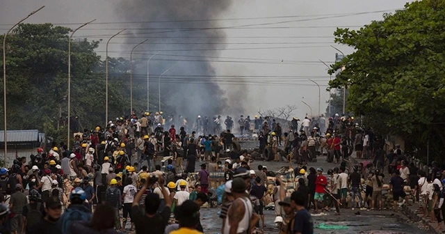 Myanmar'da darbe karşıtı protestolarda 1 günde 56 can kaybı
