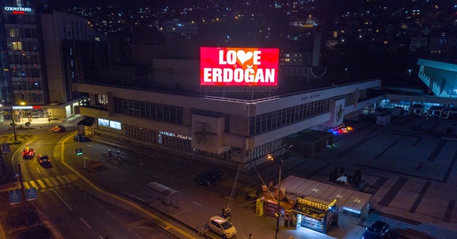 Saraybosna&#039;dan &quot;Love Erdoğan&quot; mesajı